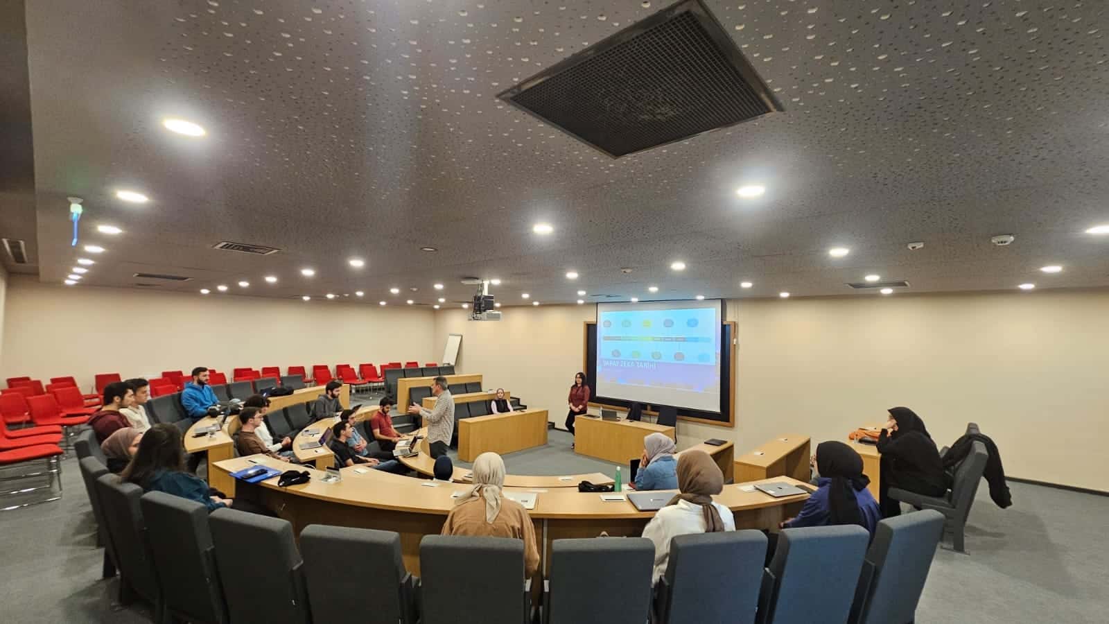 Yazılım ve YZ Giriş Kurs Programı Başladı